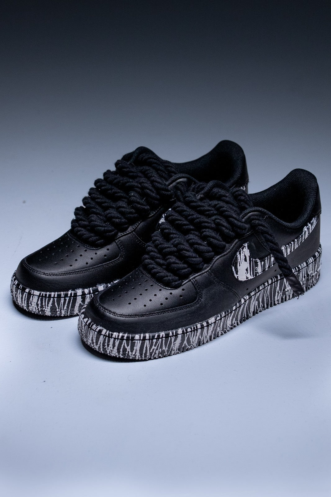 Nike Air Force 1 "Rope Laces Black" Graffiti White