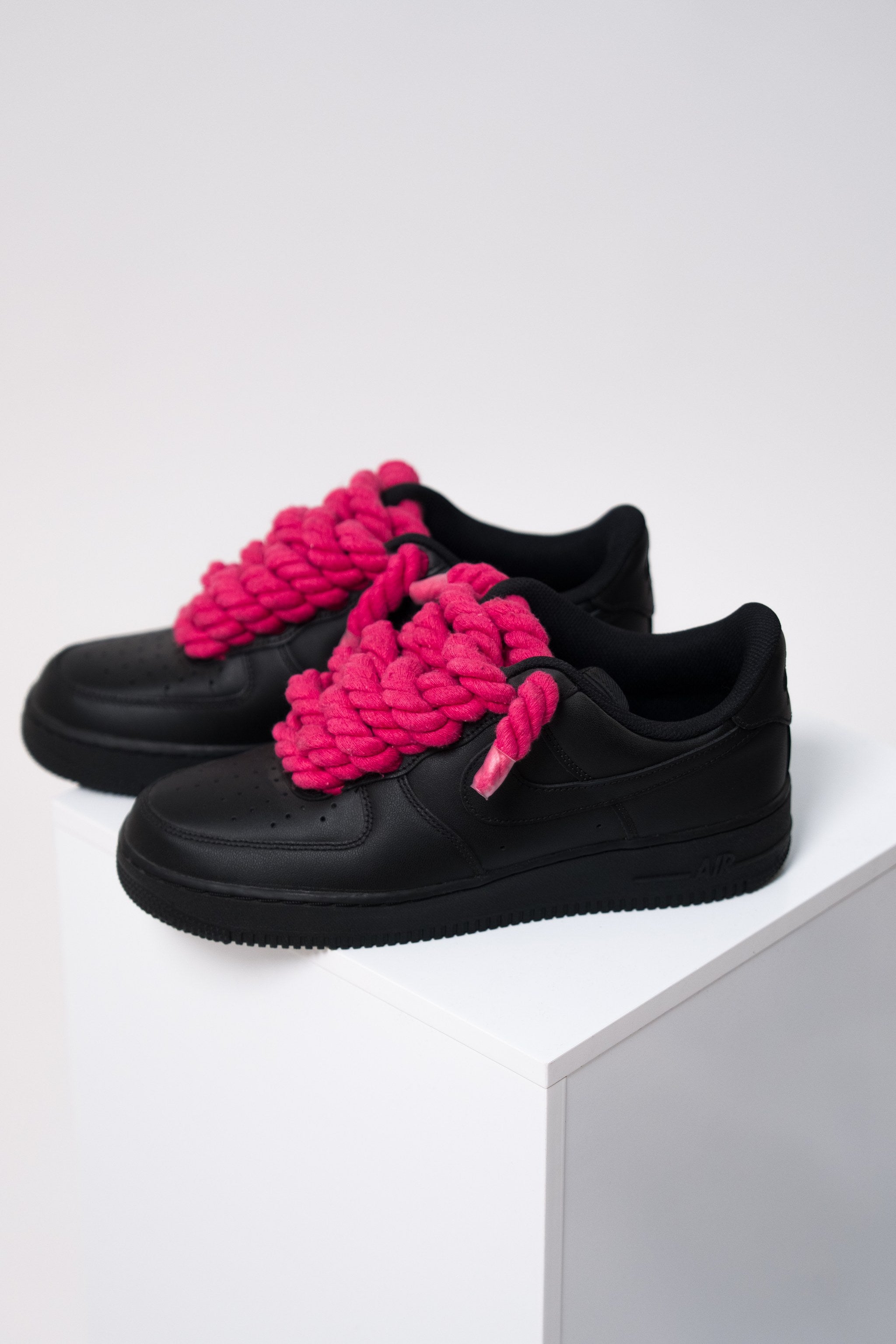 Nike Air Force 1 "Rope Laces Fucsia"