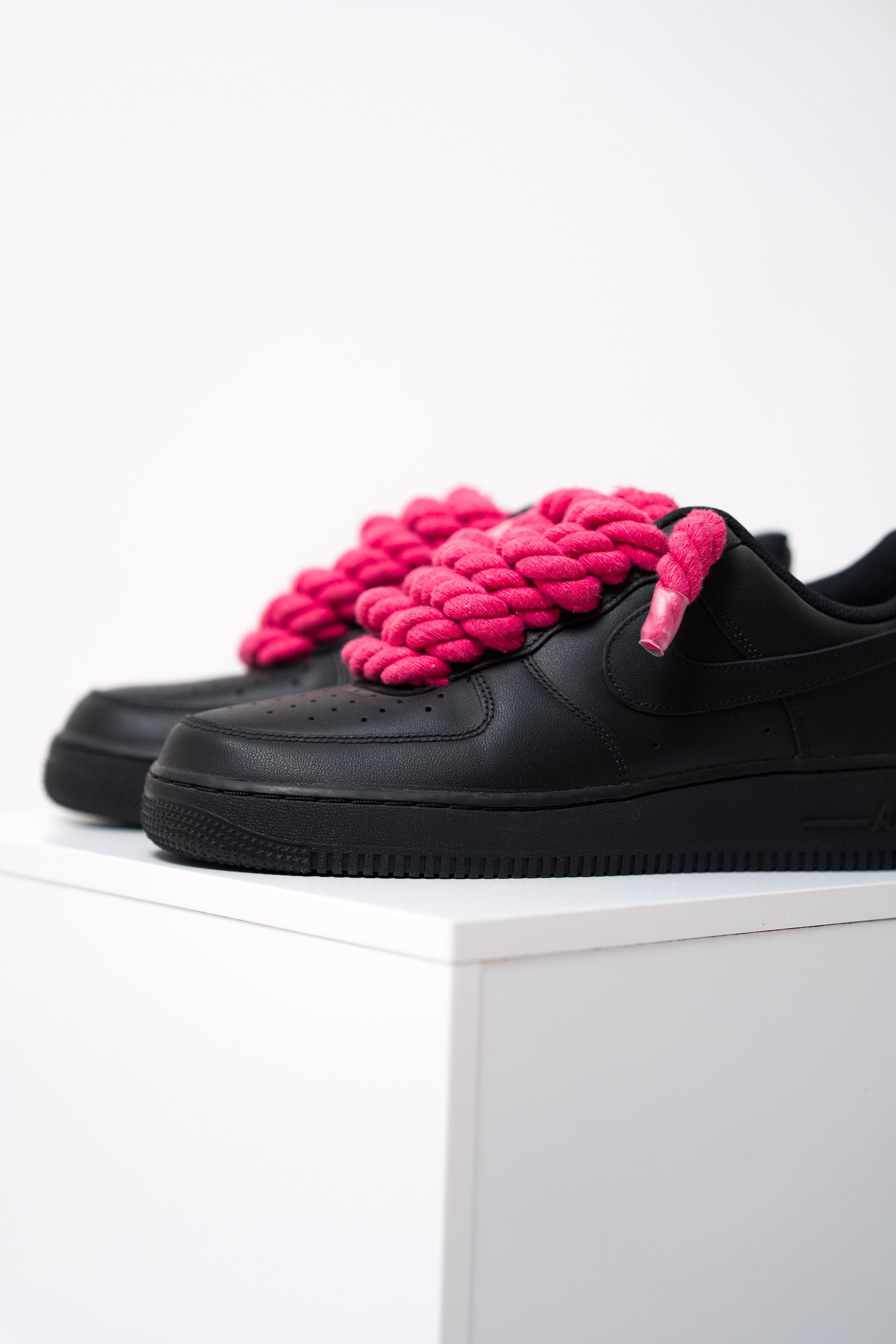 Nike Air Force 1 "Rope Laces Fucsia"