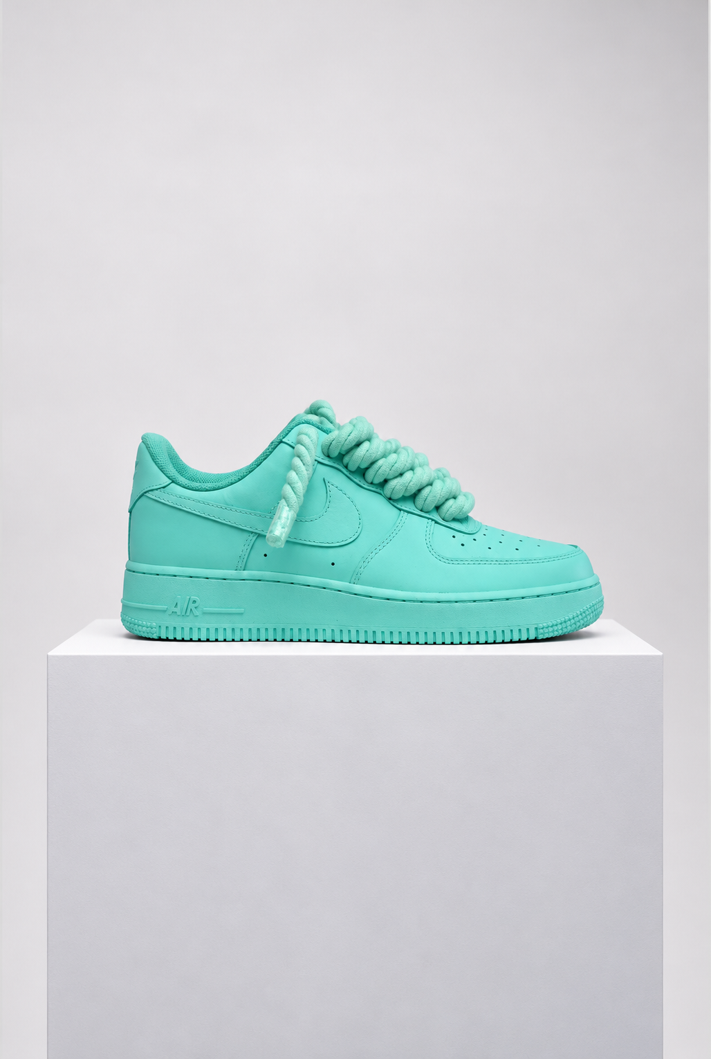 Nike Air Force 1 "Total Tiffany"