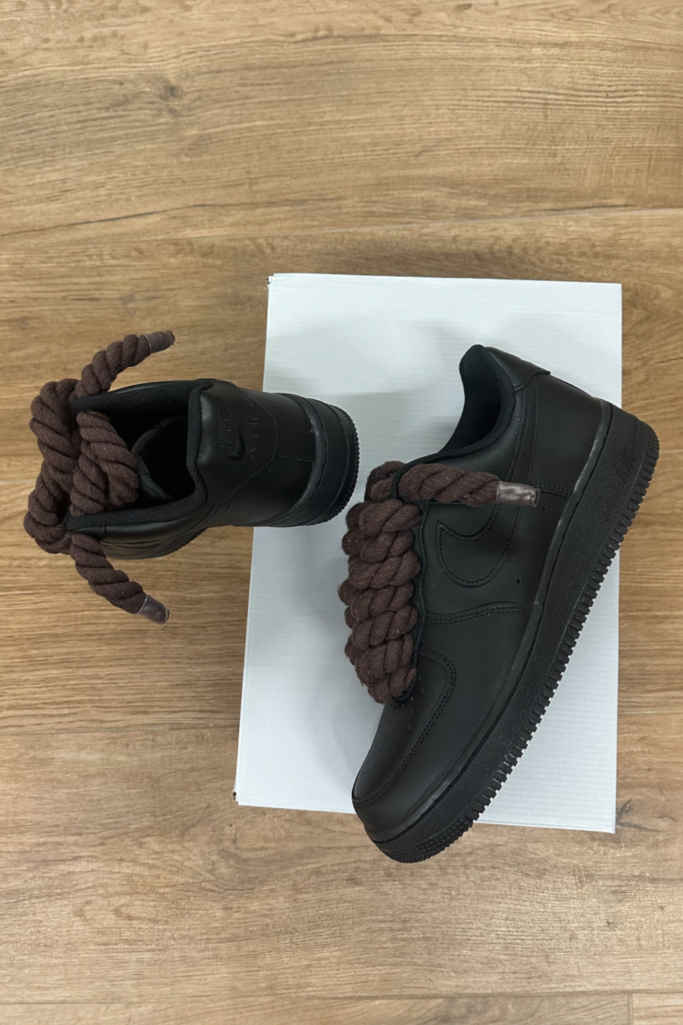 NIKE AIR FORCE 1 BLACK "ROPE LACES BROWN" - Baba Store