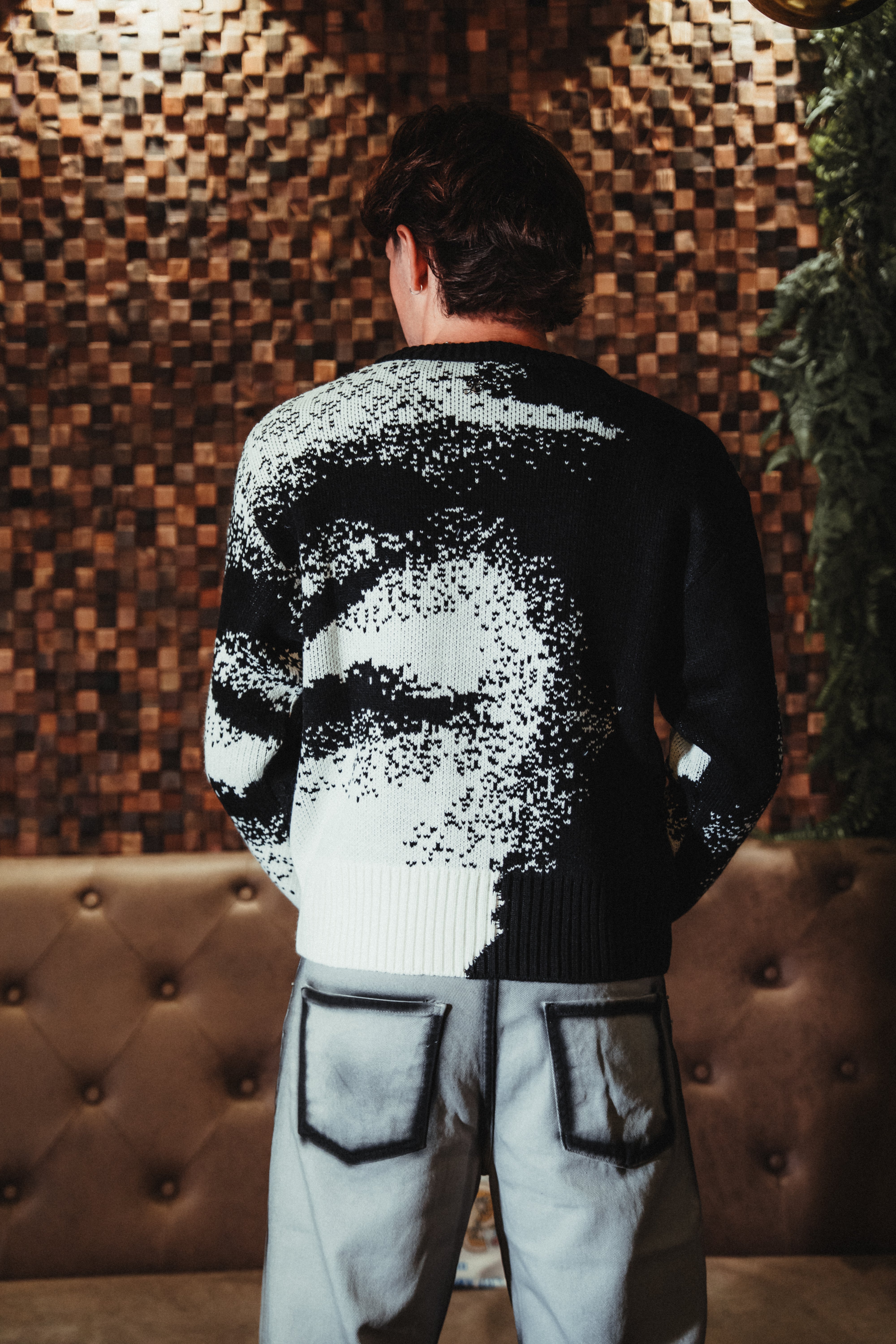 BABA Crop Sweater - Black/White