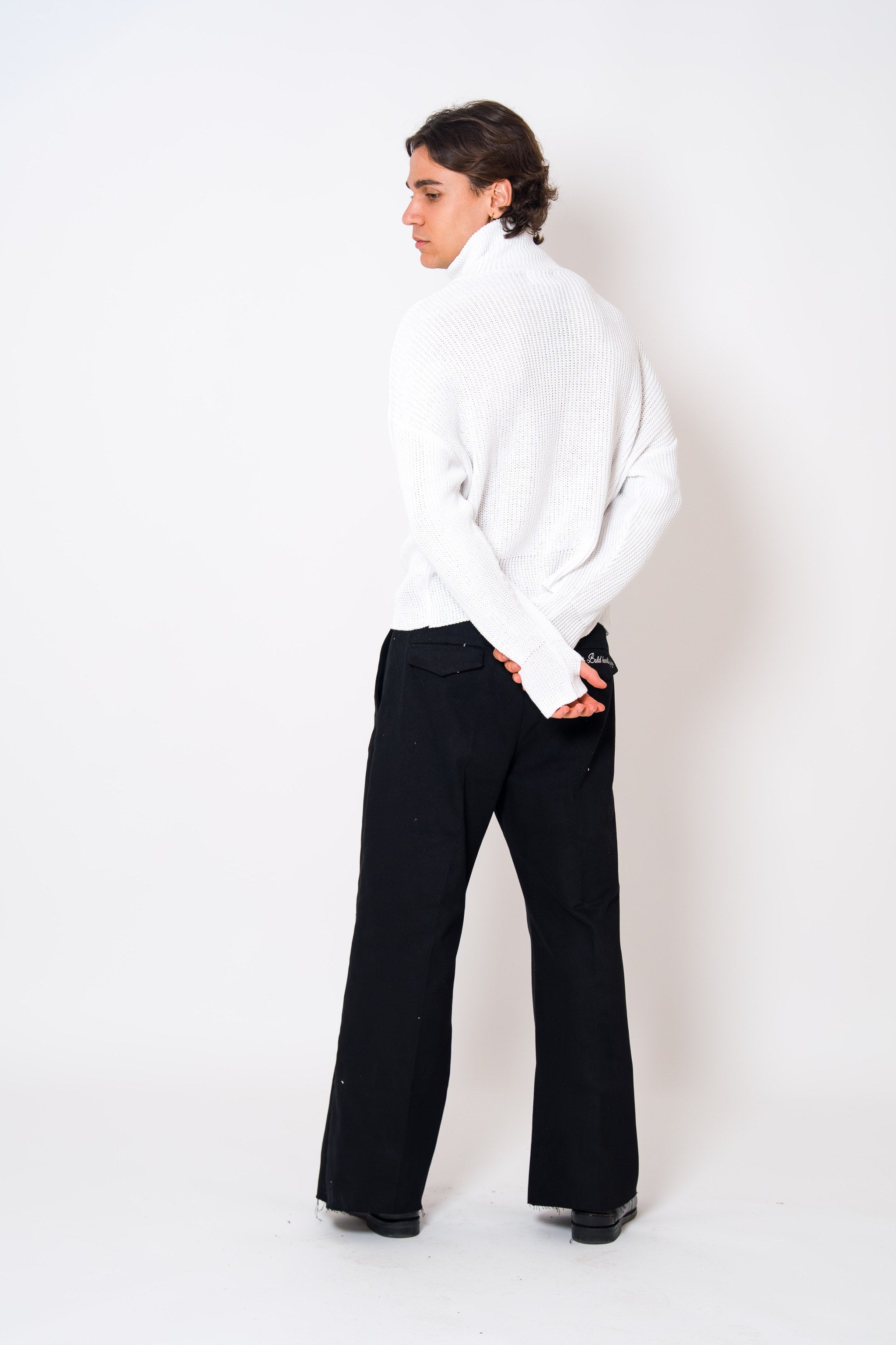 BABA Full Zip Sweater - White