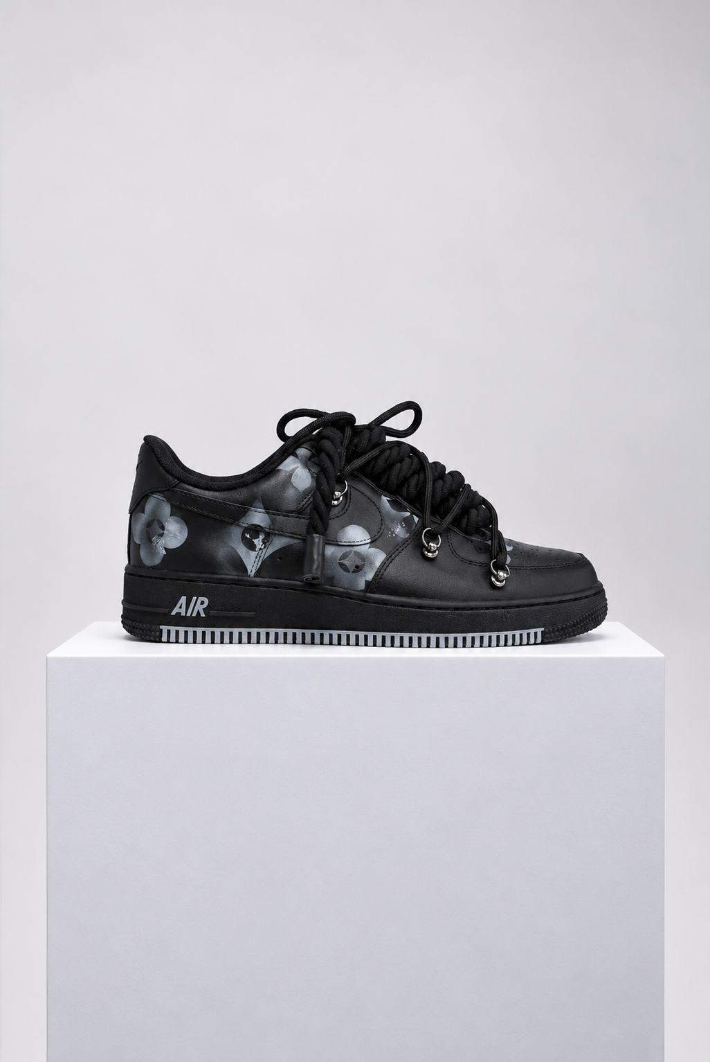 Nike Air Force 1 Flowers Black/Grey "Rope Laces Black"